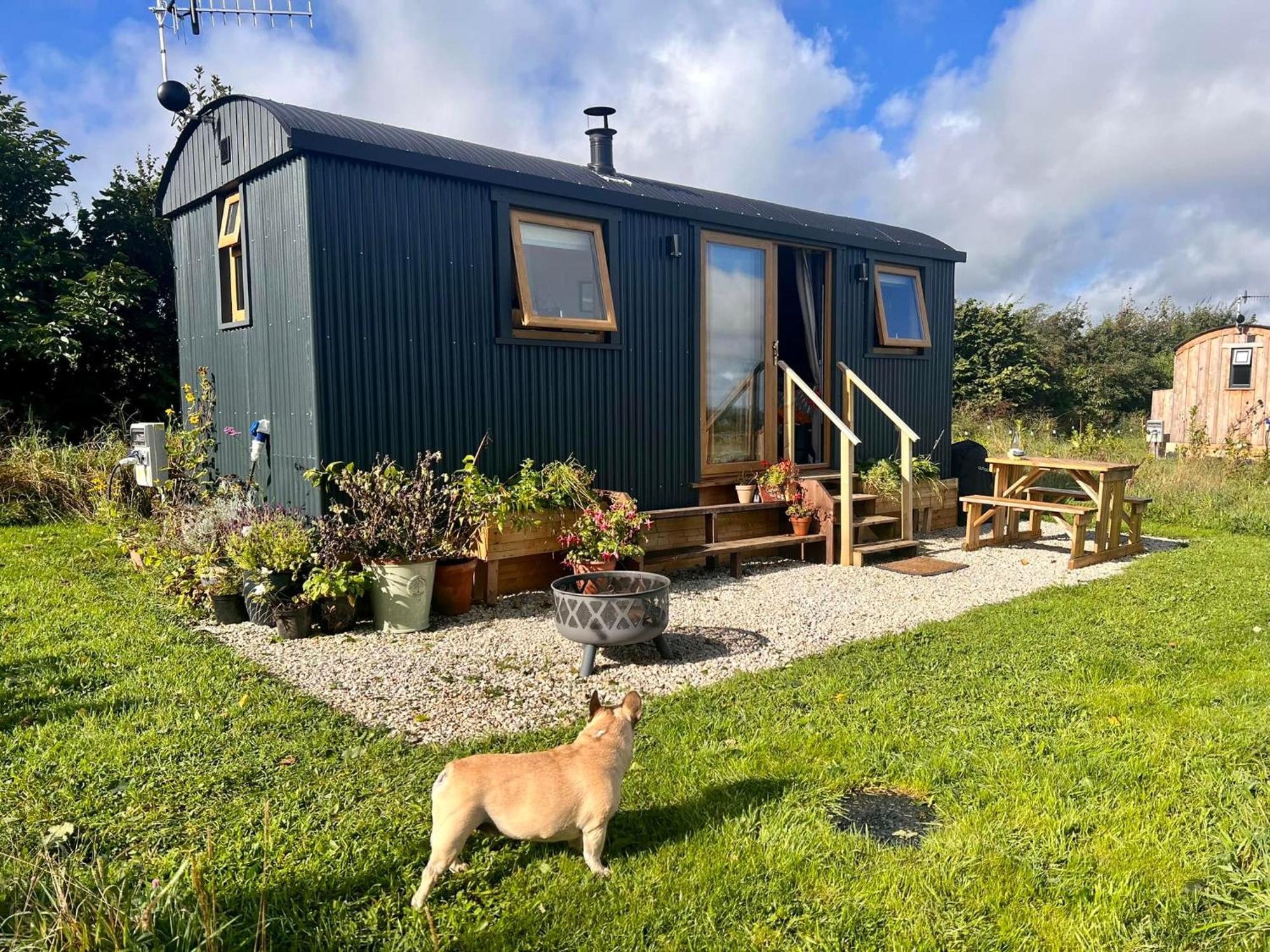 Luxury Shepherd Hut In The Peak District Bakewell Exteriör bild